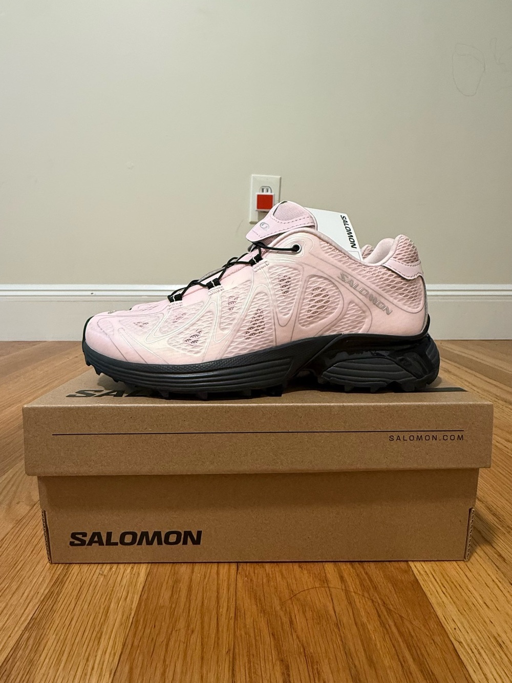 Salomon XT-Whisper Void Sneakers - Picture 2 of 4